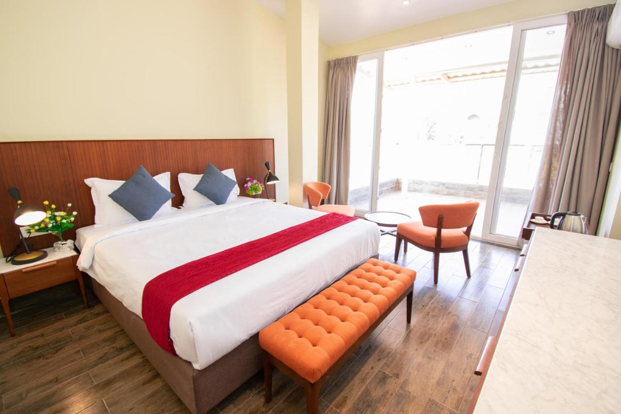 Octave Rococco Morjim Hotell Pernem Exteriör bild