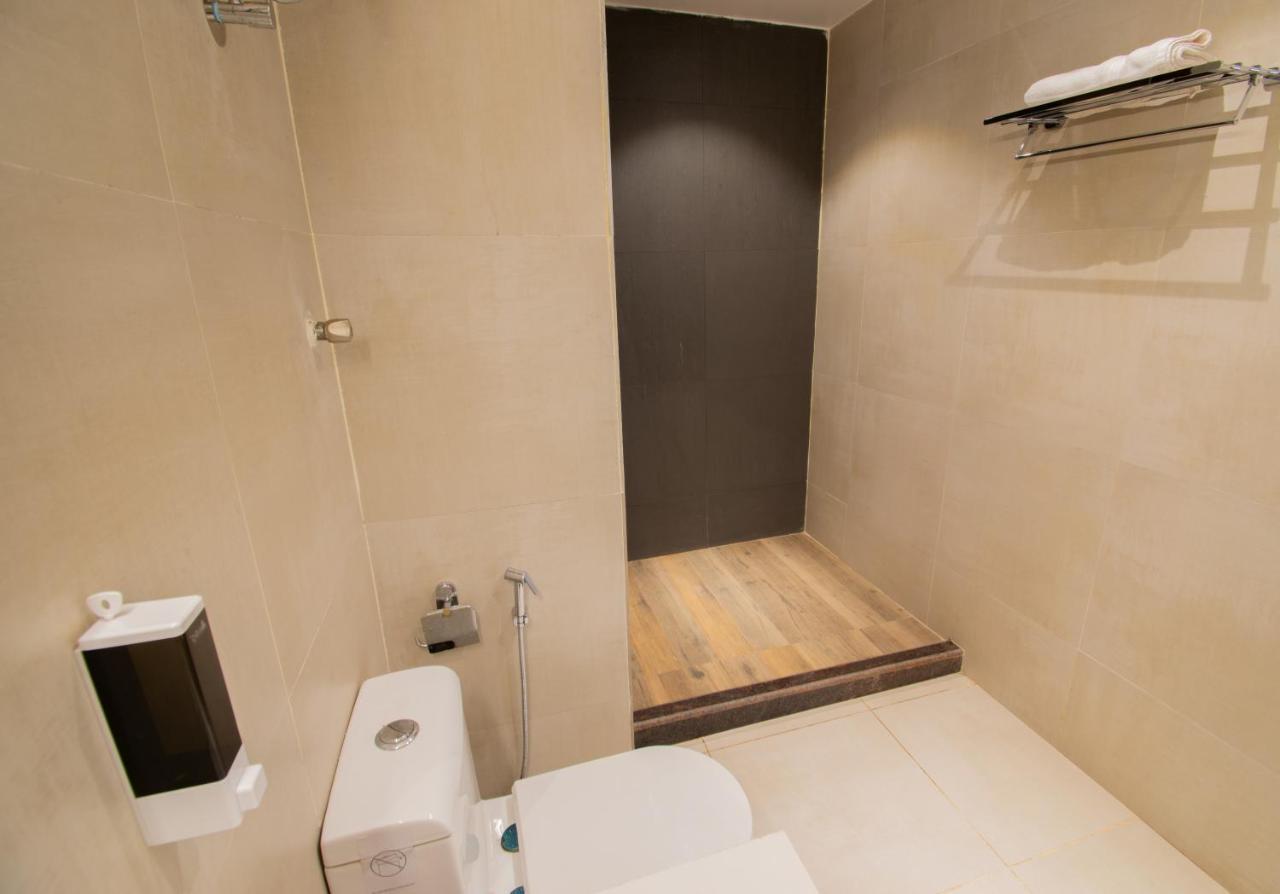 Octave Rococco Morjim Hotell Pernem Exteriör bild